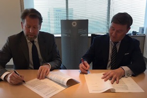 Bruno Geschier, Ideol’s Chief Sales & Marketing Officer (left) and John Walker AM, Chairman of Macquarie Capital Japan, Vice Chairman of Macquarie Capital Asia Ideol Acacia Renewables Japan