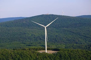 Turbine top view at Mont Sainte-Marguerite Wind Mont Sainte Marguerite Wind power facility