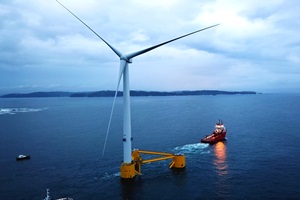 First turbine of WindFloat Atlantic moves into position WindFloat Atlantic MHI Vestas 1st turbine