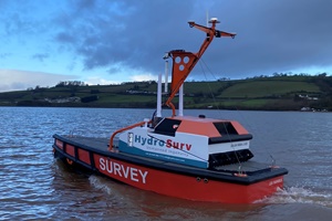 HydroSurv’s REAV-40 fitted with Sonardyne systems and paired with Sonardyne seafloor sensors and cloud computing Sonardyne HydroSurv 2
