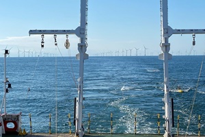 Seismic equipment deployed from Fugro vessel Fugro Fraunhofer IWES 300 200