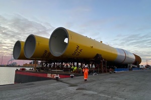 Wagenborg Barge 8 transported the first three monopiles to the Eemshaven, the Netherlands Wagenborg Barge 8 transported monopiles 2