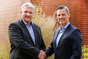 Harald Wilbert (right) takes over the position of CFO of PNE AG from Jörg Klowat PNE Jörg Klowat Harald Wilbert comp