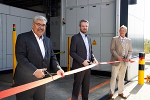Official opening of Hil-GridCoP test bench in Bremerhaven. From left: Lord Mayor Melf Grantz, City of Bremerhaven, Timo Haase, Federal Ministry for Economic Affairs and Energy (BMWi) and Prof. Andreas Reuter, Fraunhofer IWES (courtesy Fraunhofer IWES/Martina Buchholz) Eroeffnung HiL GridCoP 16092020